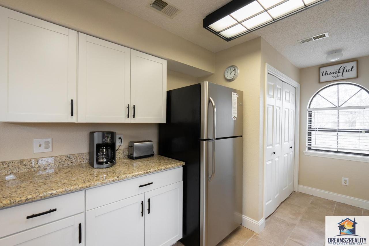2Br Penthouse Condo - 2 Pools - Close To The Strip - Free Tickets Included - Fhe-17 Брэнсон Экстерьер фото