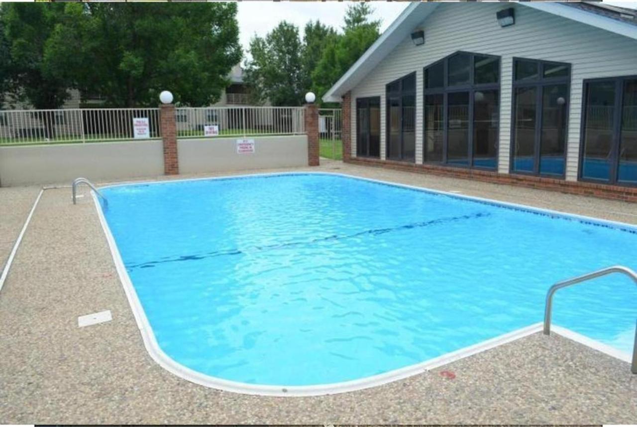 2Br Penthouse Condo - 2 Pools - Close To The Strip - Free Tickets Included - Fhe-17 Брэнсон Экстерьер фото